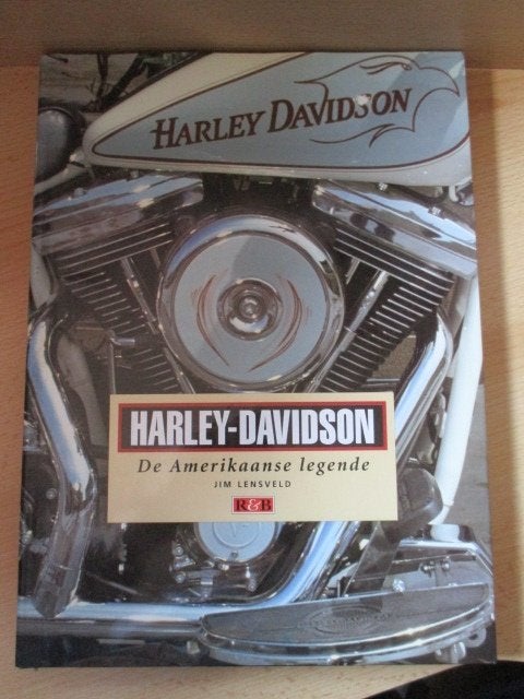Harley Davidson, een Amerikaanse legende 1996, Ophalen of Verzenden, Gelezen