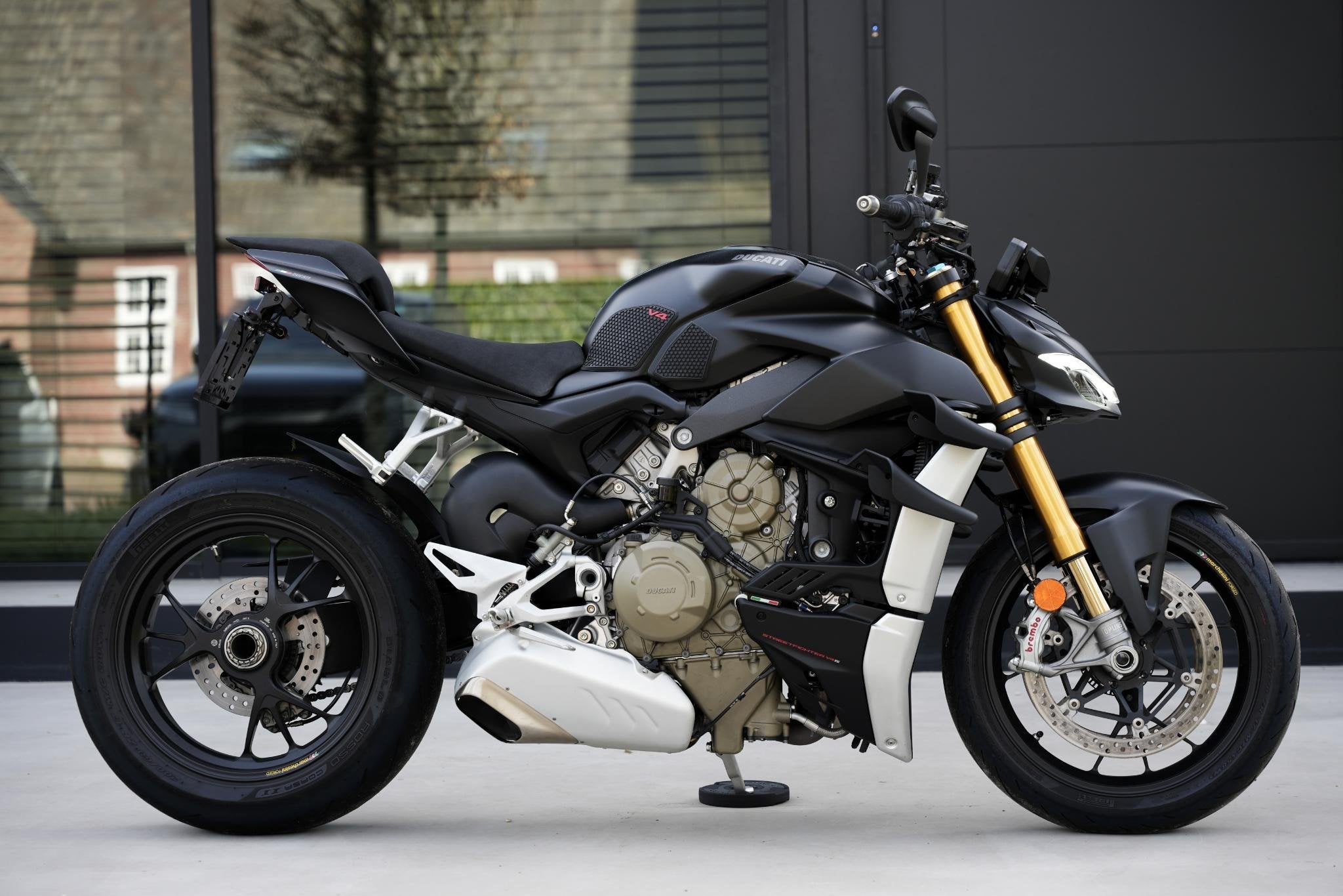 Ducati Streetfighter V4 S (Bj 2022) Dealer onderhouden, Motoren, Motoren | Ducati, Info@ducati.com, Ducati North Europe B.V., Maanweg 174
2516 AB  Den Haag, NL