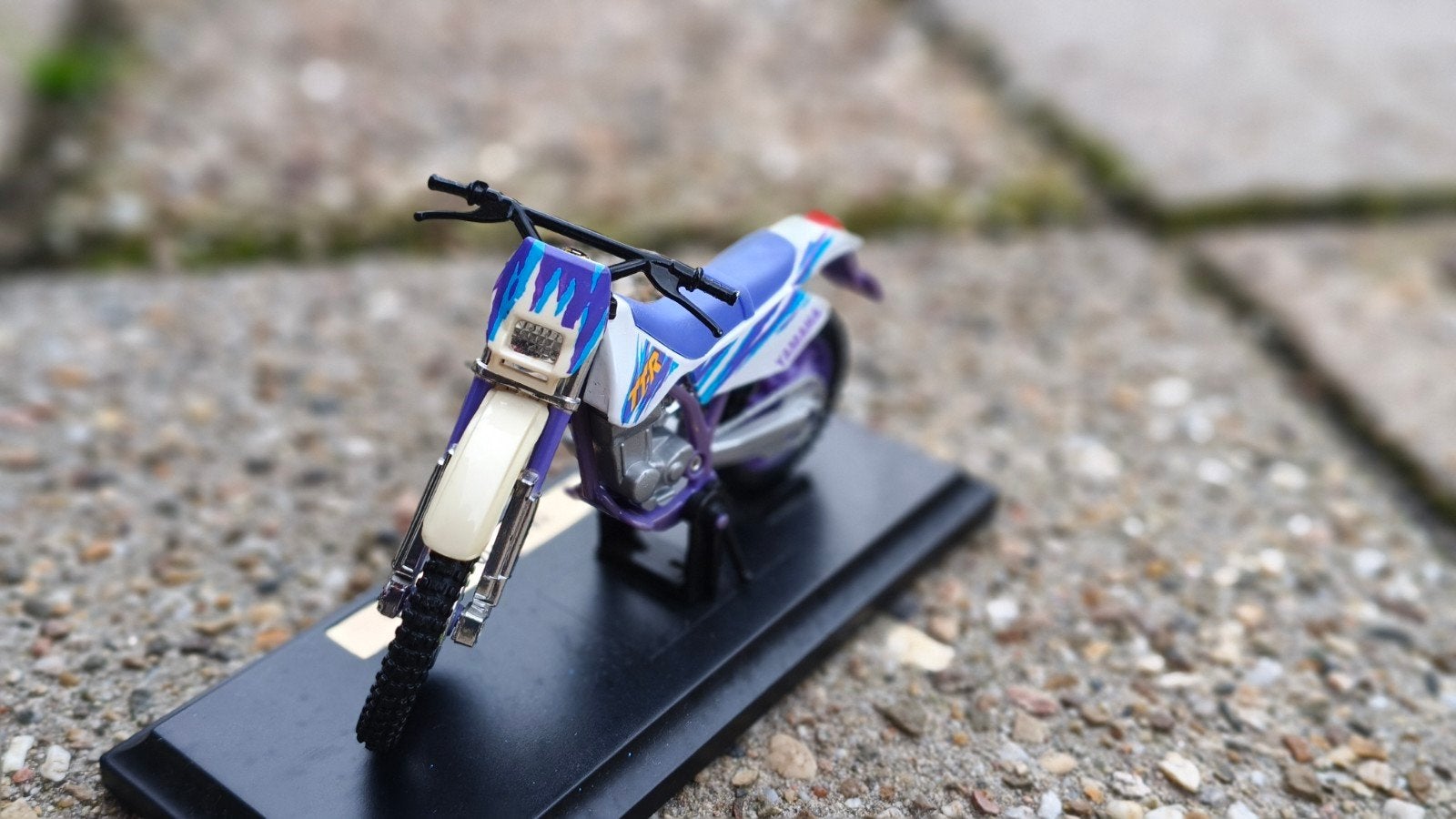 Maisto Yamaha TT250R modelmotor - Zo goed als nieuw, Ophalen of Verzenden, Zo goed als nieuw, Overige typen, Overige merken