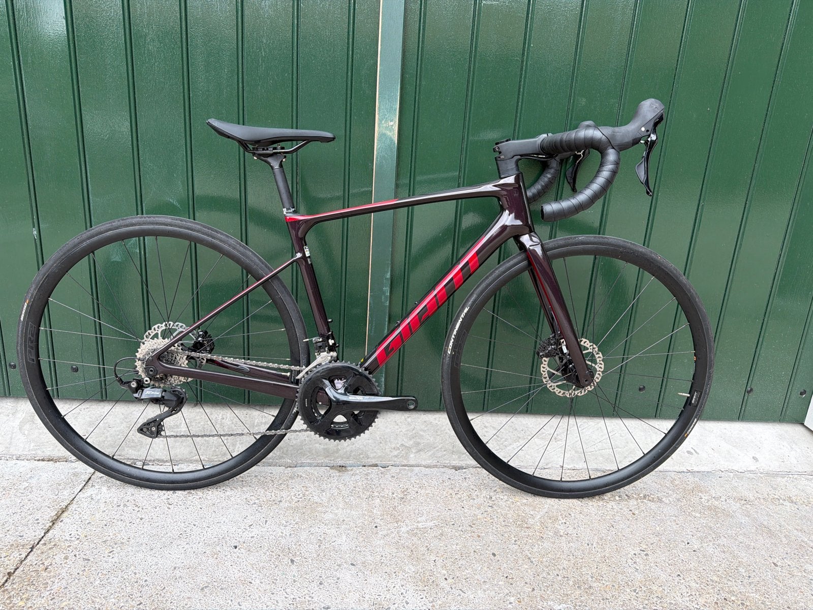 Giant Defy Advanced 2 - Zo goed als nieuw, Shimano 105, Fietsen en Brommers, Fietsen | Racefietsen, Carbon, Zo goed als nieuw