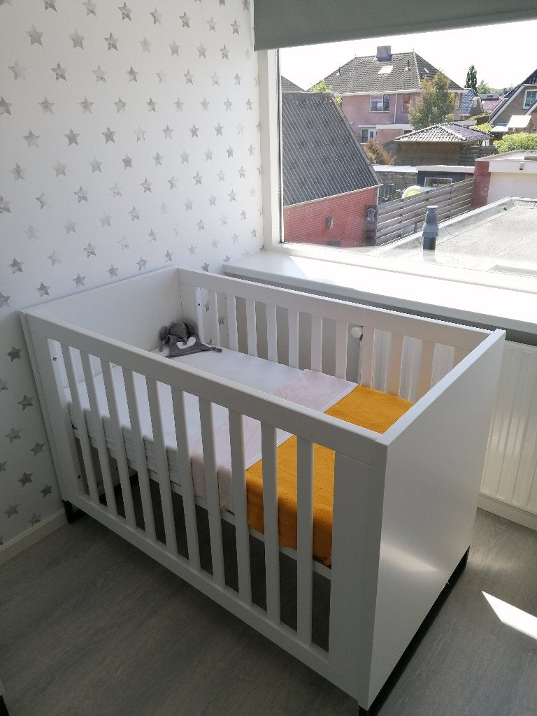 Ledikant baby, Ophalen, Zo goed als nieuw, Ledikant