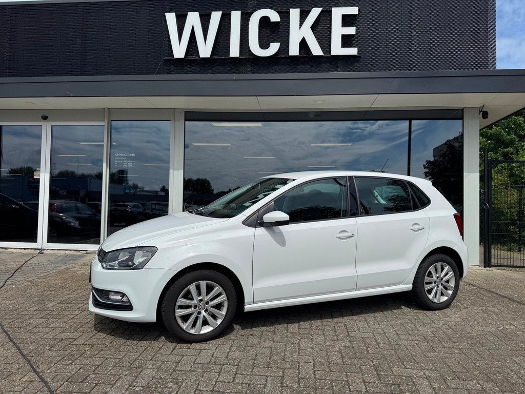 Volkswagen Polo 1.2 TSI Comfortline navigatie Airco Bluetoot, Auto's, Volkswagen, Bedrijf, Te koop, Polo, ABS, Airbags, Airconditioning