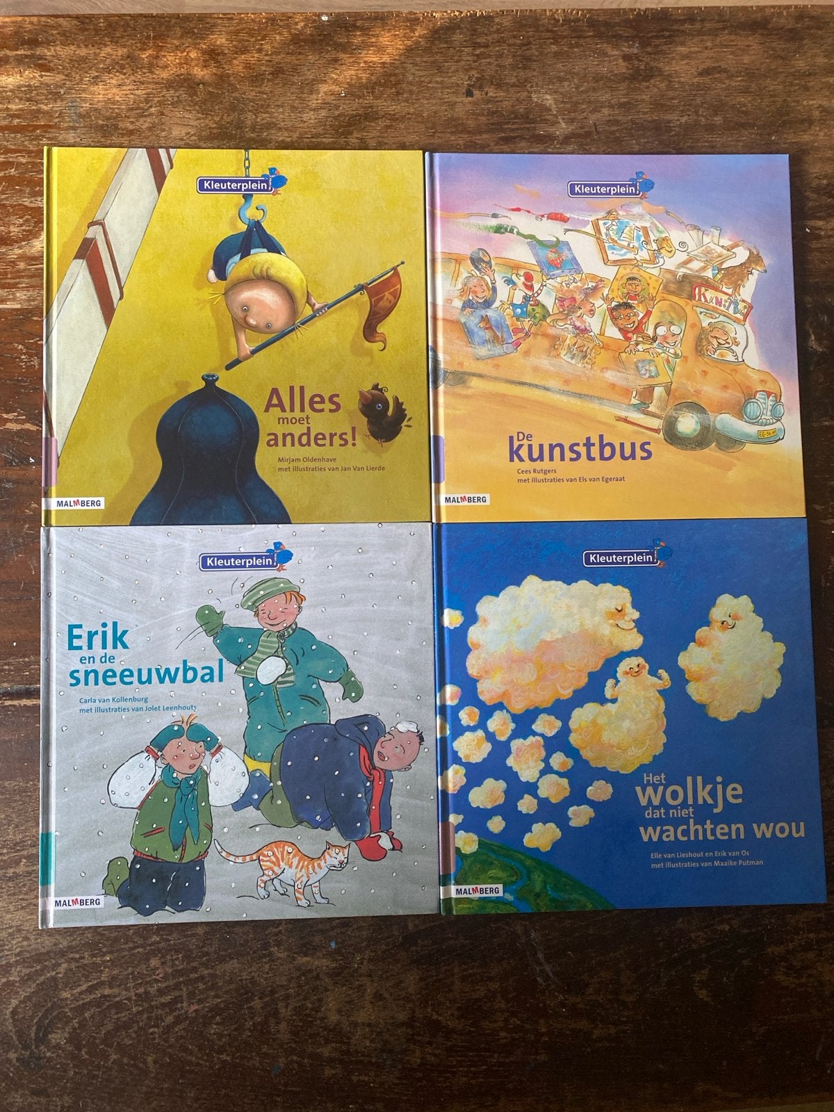 Kleuterplein boeken: Alles moet anders!, De kunstbus, Erik e, Gelezen, Fictie algemeen, Jongen of Meisje, Ophalen of Verzenden