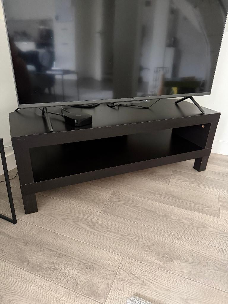 IKEA Zwart houten tv-meubel, Huis en Inrichting, Kasten | Televisiemeubels, Ophalen, Gebruikt, 25 tot 50 cm, Minder dan 100 cm