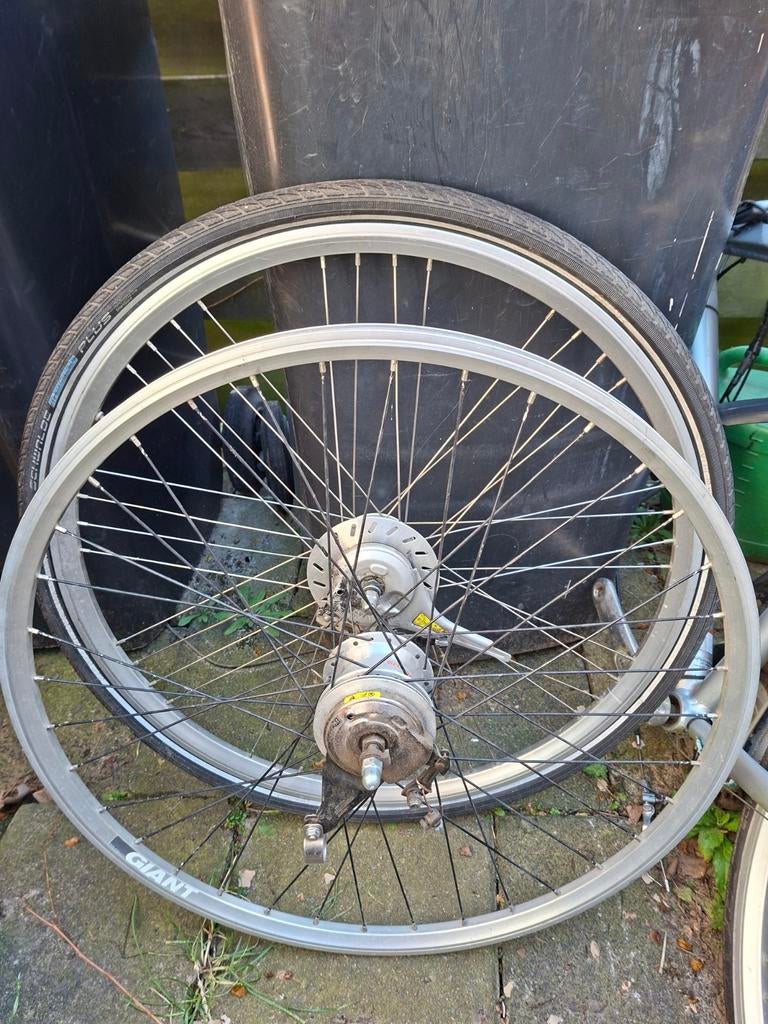 1x Achterwiel motor met rollerbrake -/Trek 28 inch, Fietsen en Brommers, Fietsonderdelen, Wiel, Gebruikt, Elektrische fiets, Giant, Trek