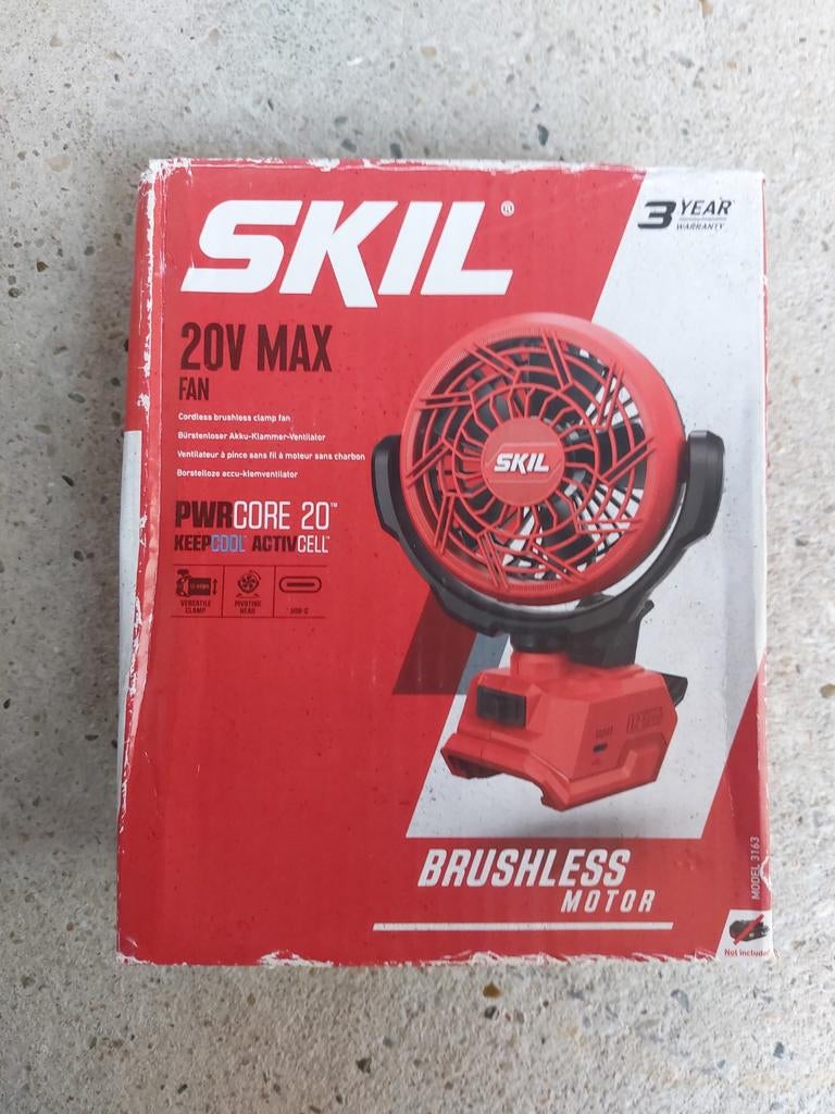 SKIL 20V MAX Accu Ventilator met Borstelloze Motor, Ophalen, Nieuw, Tafelventilator