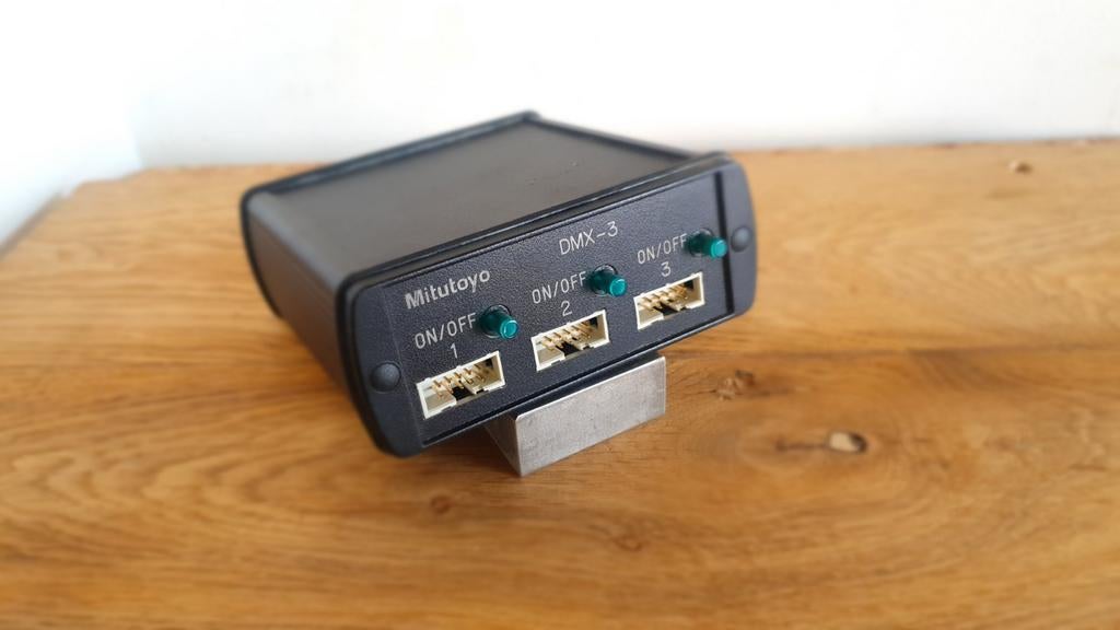 Mitutoyo DMX-3 USB uitleeskast voor SPC meetapparatuur, Ophalen of Verzenden, Gebruikt, Afstand