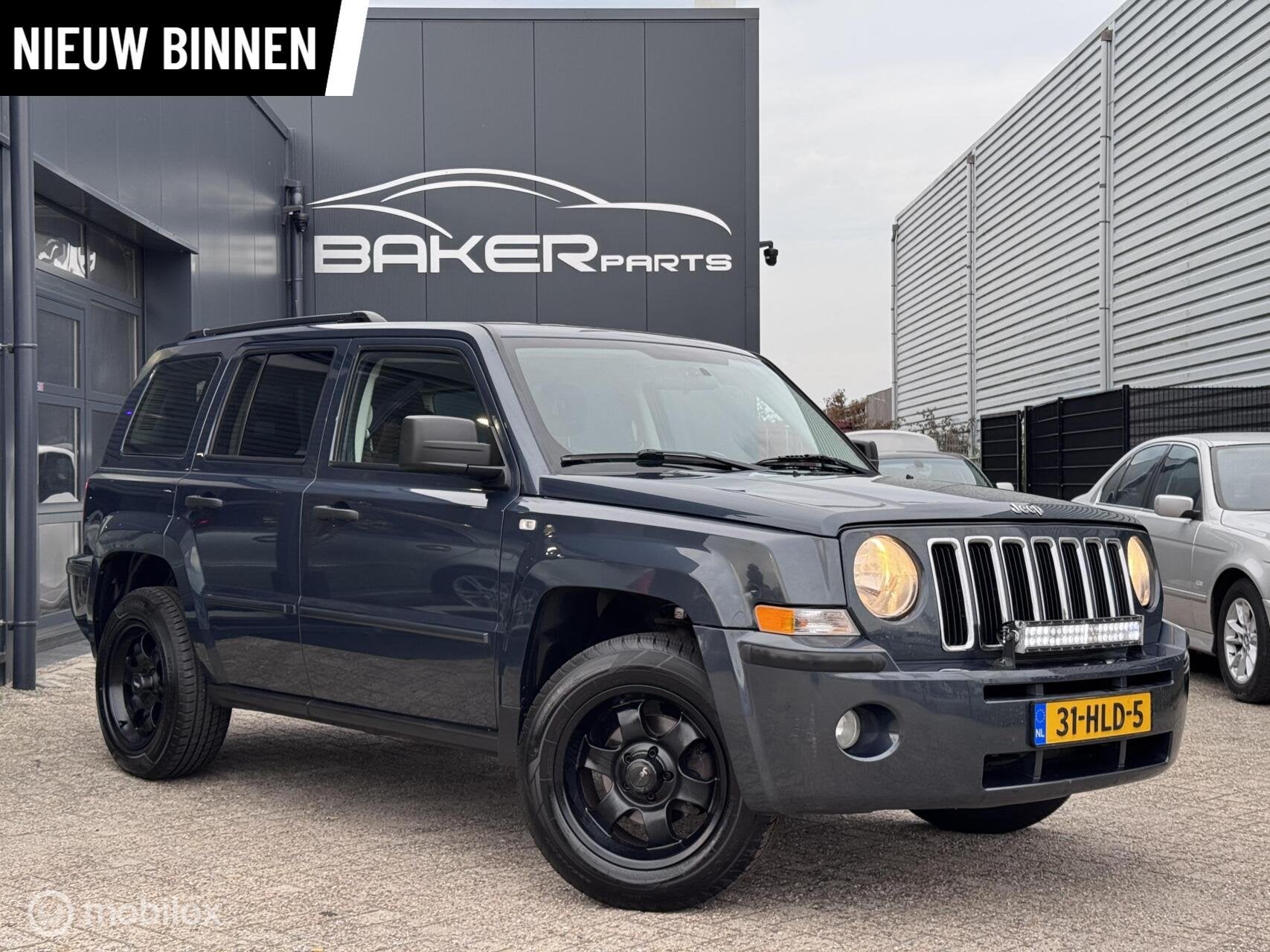 Jeep Patriot 2.4 Sport ~ Leder ~ Airco ~, Auto's, 450 kg, Gebruikt, 4 cilinders, 1465 kg
