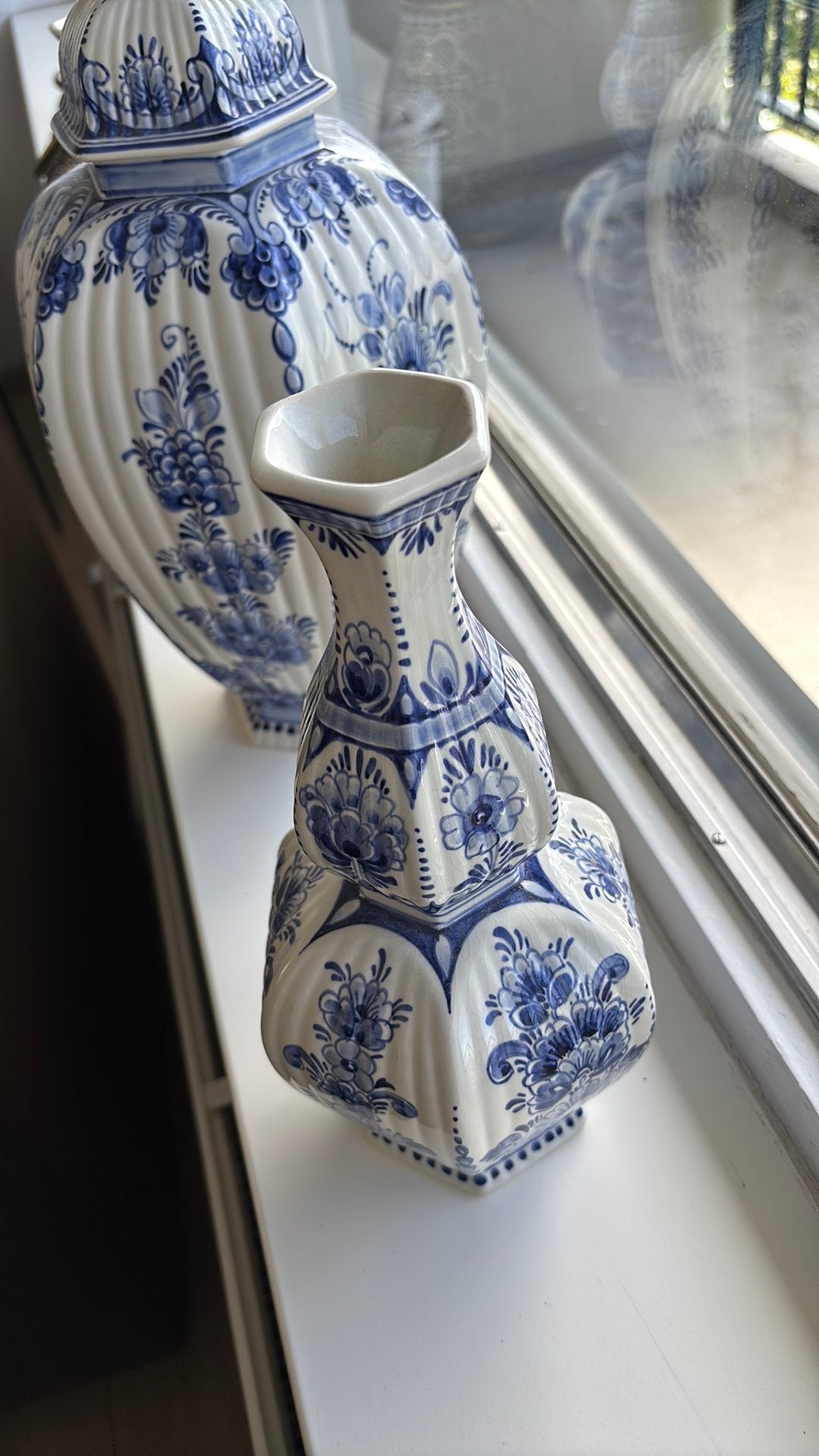 Prachtig Delfts Blauw vazen set - Handgeschilderd Holland, Antiek en Kunst, Ophalen
