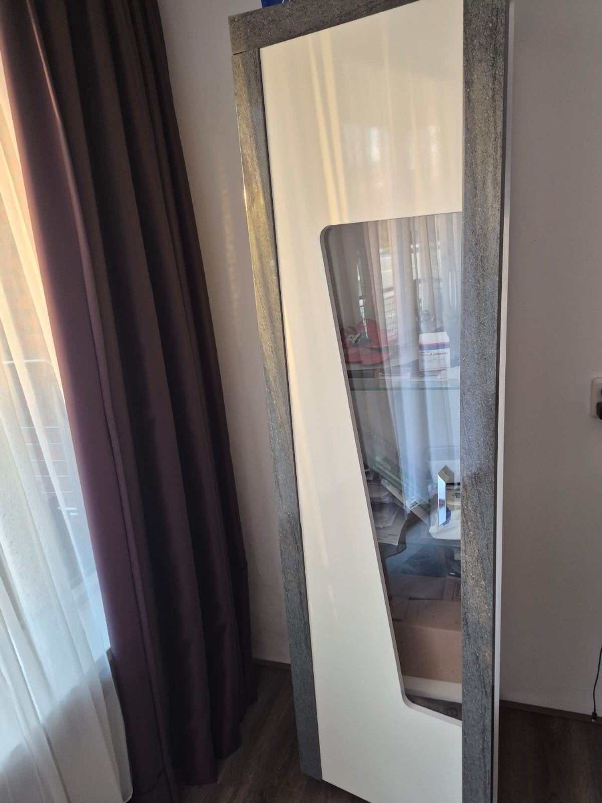2 vitrinekasten met gratis tv kast., Ophalen, Overige materialen, Gebruikt, 150 tot 200 cm