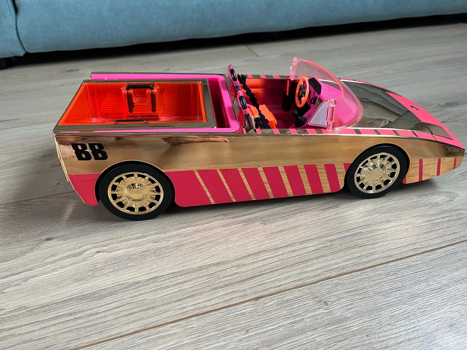 L.O.L Vintage Speedmatic BB speelgoedauto roze/goud, Ophalen, Zo goed als nieuw