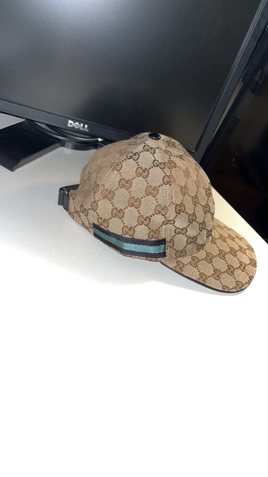 Gucci Boef Pet - Limited edition, Kleding | Dames, Hoeden en Petten, Ophalen of Verzenden, Zo goed als nieuw, One size fits all