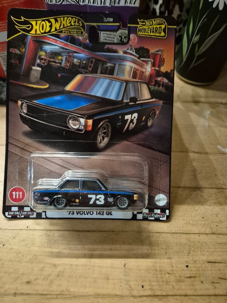 Hot wheels Premium Volvo 142 GL Boulevard Series, Ophalen of Verzenden, Nieuw, Auto