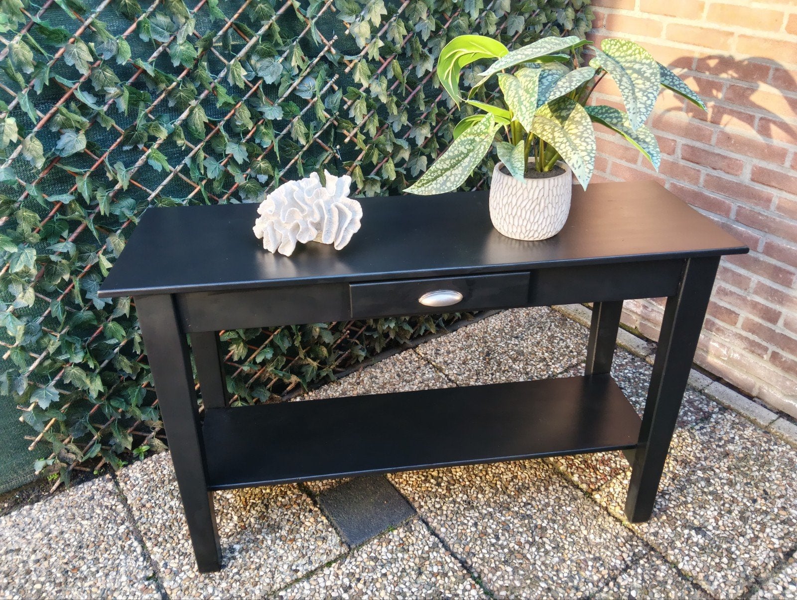 Zwarte sidetable met lade, Ophalen, Gebruikt, 100 tot 150 cm, 25 tot 50 cm