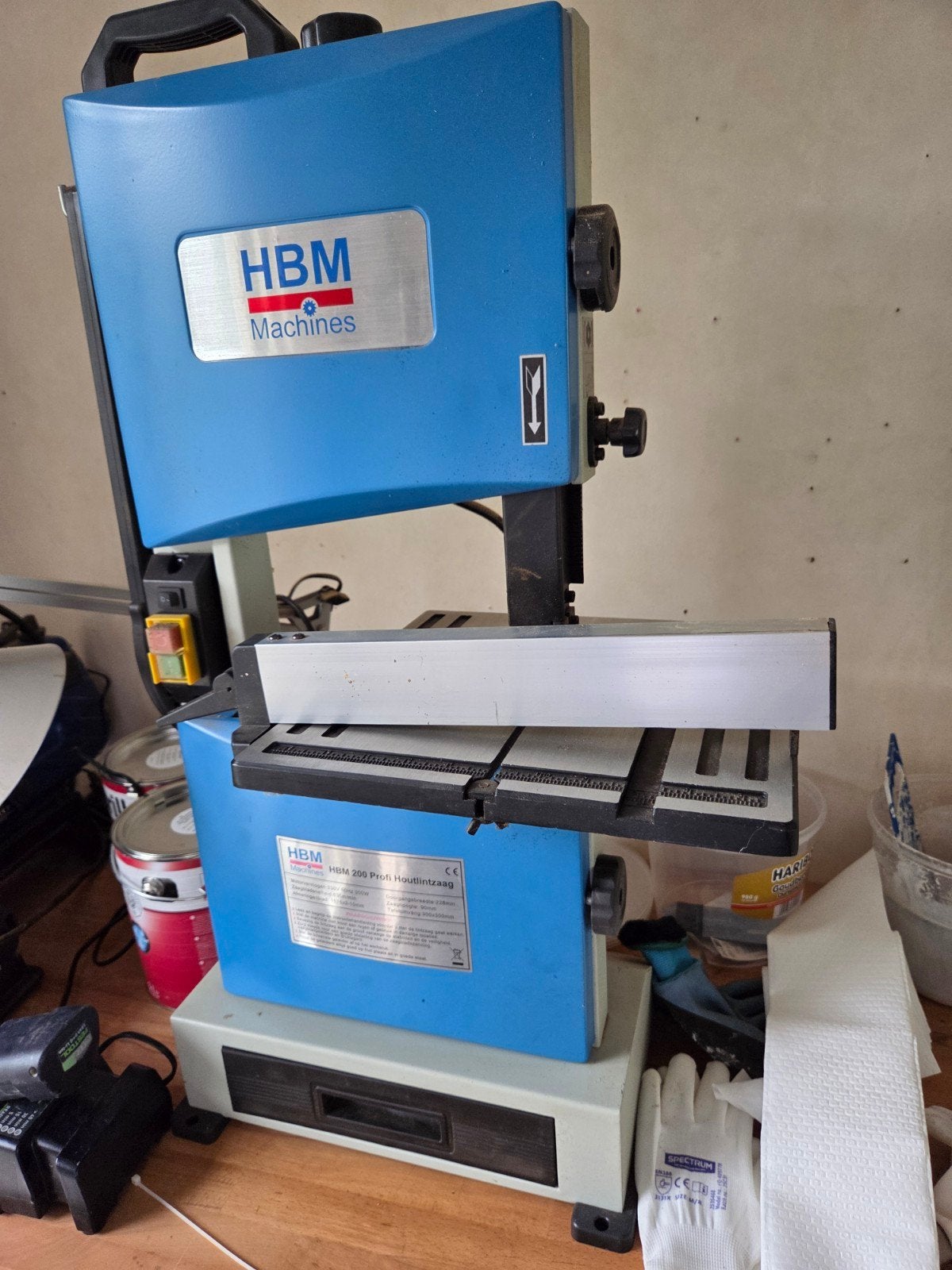 hbm 200 hout lintzaagmachines, Ophalen, 70 mm of meer, Zo goed als nieuw, Lintzaag