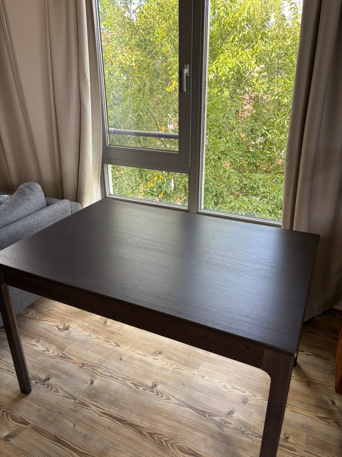 IKEA EKEDALEN uitschuifbare eettafel zwart/donkerbruin