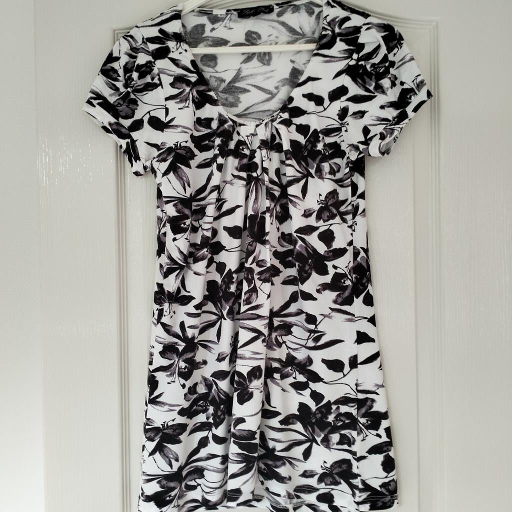 Sophia Perla top maat m wit met print in nette staat, Maat 38/40 (M), Wit, Zo goed als nieuw, Sophia Perla