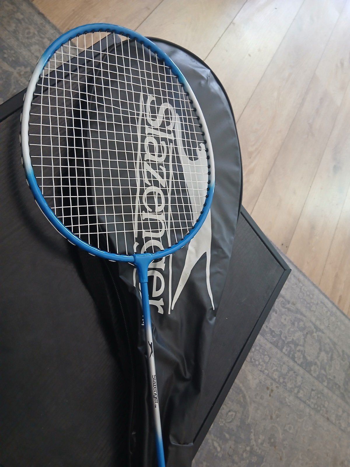 Slazenger badmintonracket met shuttle en hoes, Ophalen of Verzenden, Gebruikt, Racket(s)