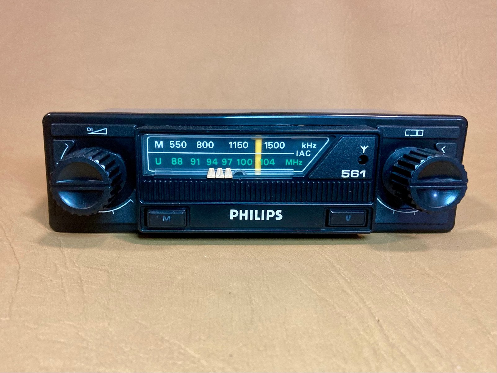 Philips 22AN561 FM radio, Auto diversen, Ophalen of Verzenden, Gebruikt
