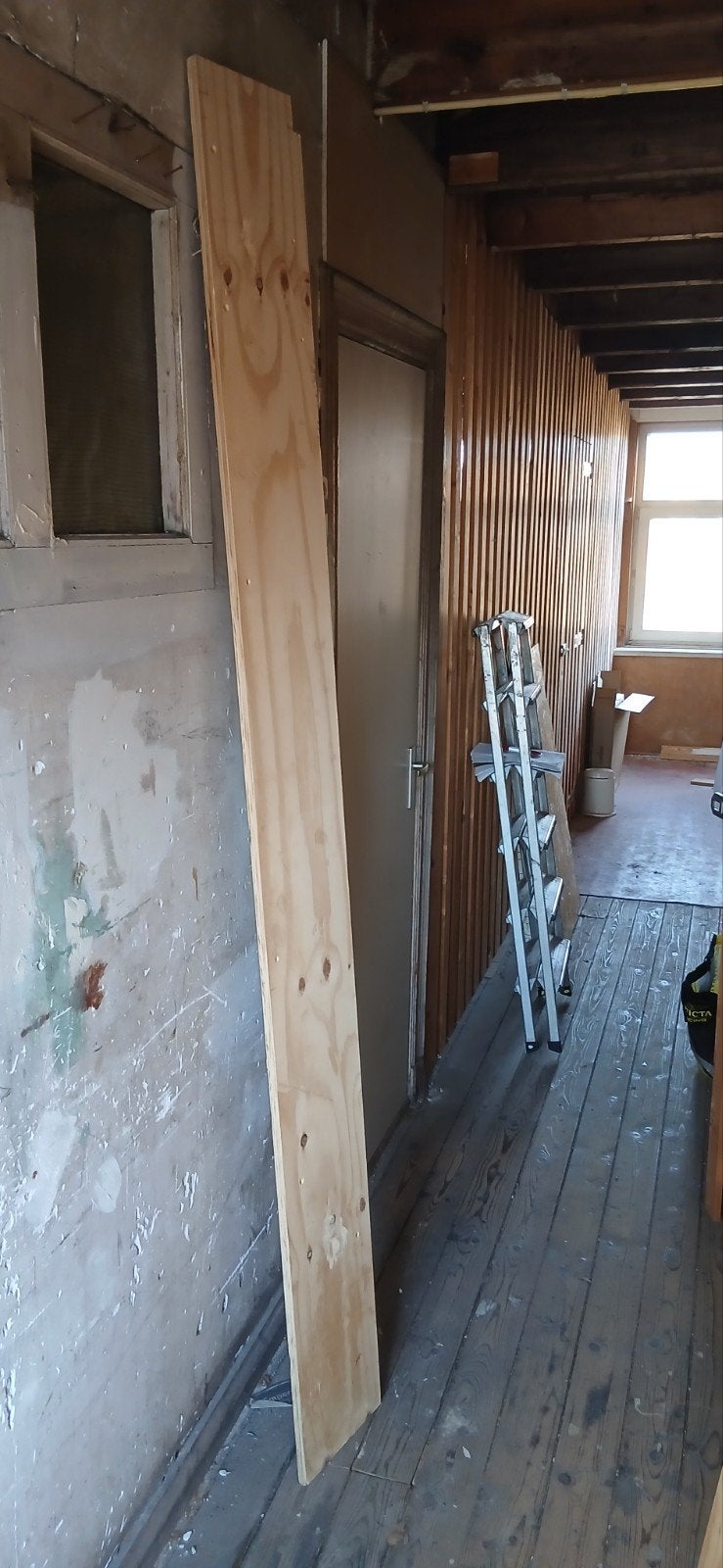 Multiplex planken 3 stuks 18mm dik €20 ophalen in A'dam, Ophalen, Gebruikt, Minder dan 25 mm, 200 tot 250 cm