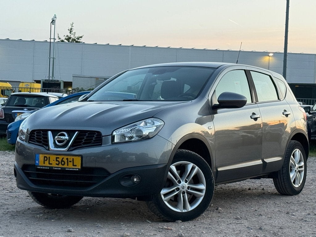 Nissan Qashqai 1.5 dCi Acenta/6 BAK/ NAVI, Voorwielaandrijving, Euro 5, Gebruikt, 1295 kg