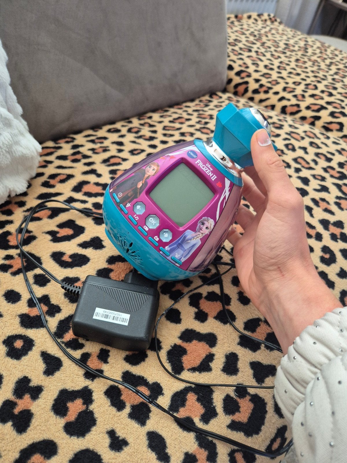 VTech Frozen 2 KidiMagic Wekker met Tijdprojectie & Radio, Ophalen, Zo goed als nieuw, 0 tot 6 maanden