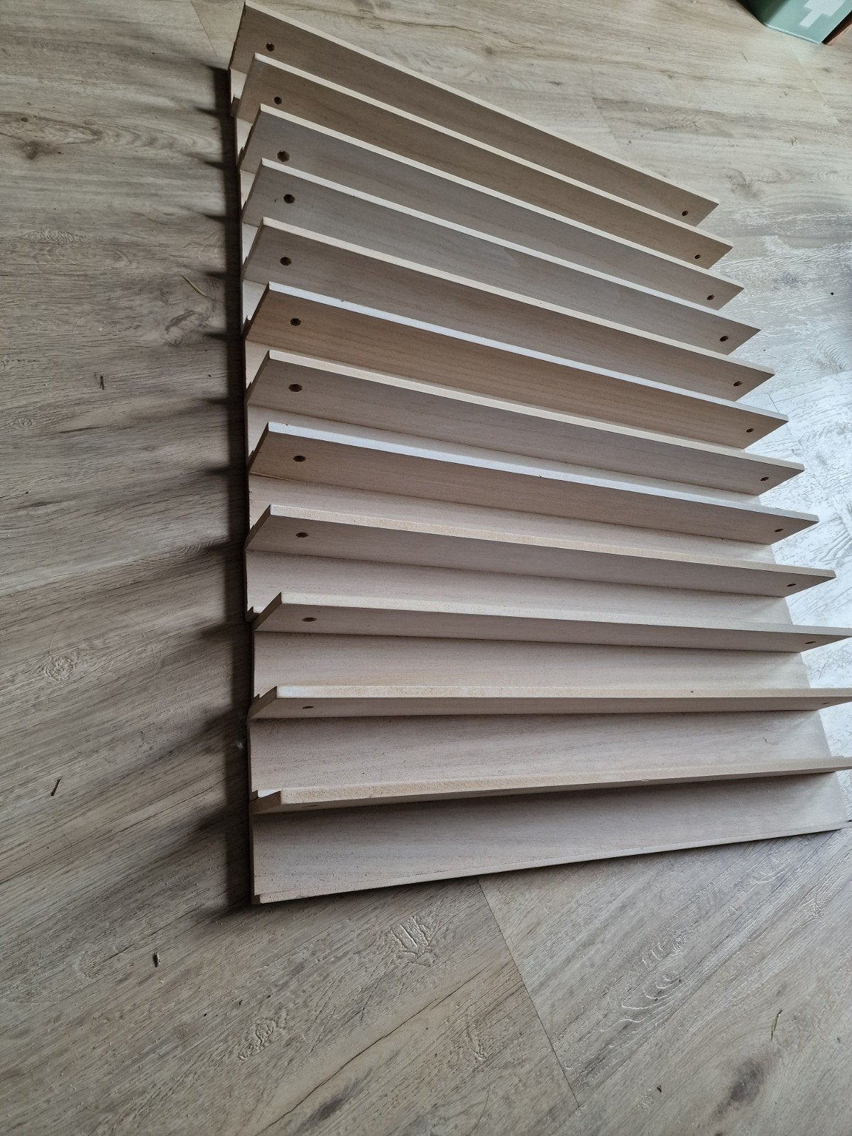 12 x MOSSLANDA wandplanken / schilderijplanken 55 cm, Ophalen, Gebruikt