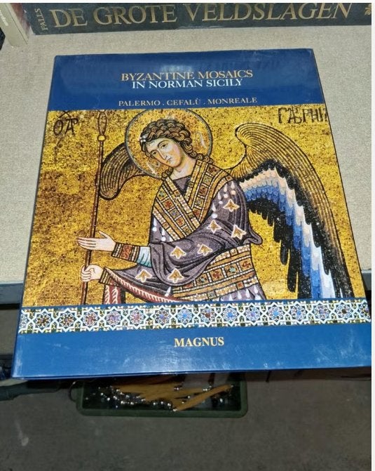 Byzantine Mosaics in Norman Sicily - Kunstboek, Boeken, Reisgidsen, Ophalen of Verzenden, Europa, Reisgids of -boek, Overige merken