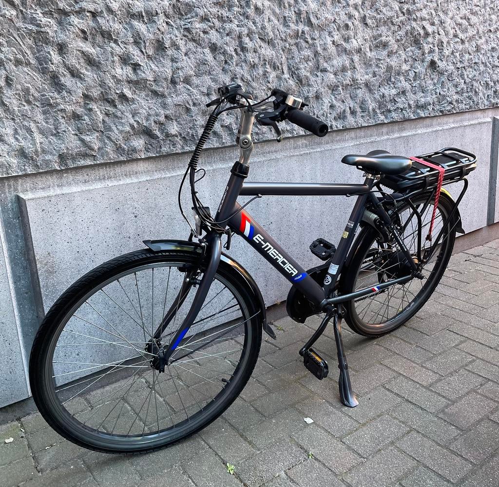 Nette Jongens- Herenfiets 26 inch E - Bike € 375,-, Fietsen en Brommers, Elektrische fietsen, Zo goed als nieuw, Overige merken