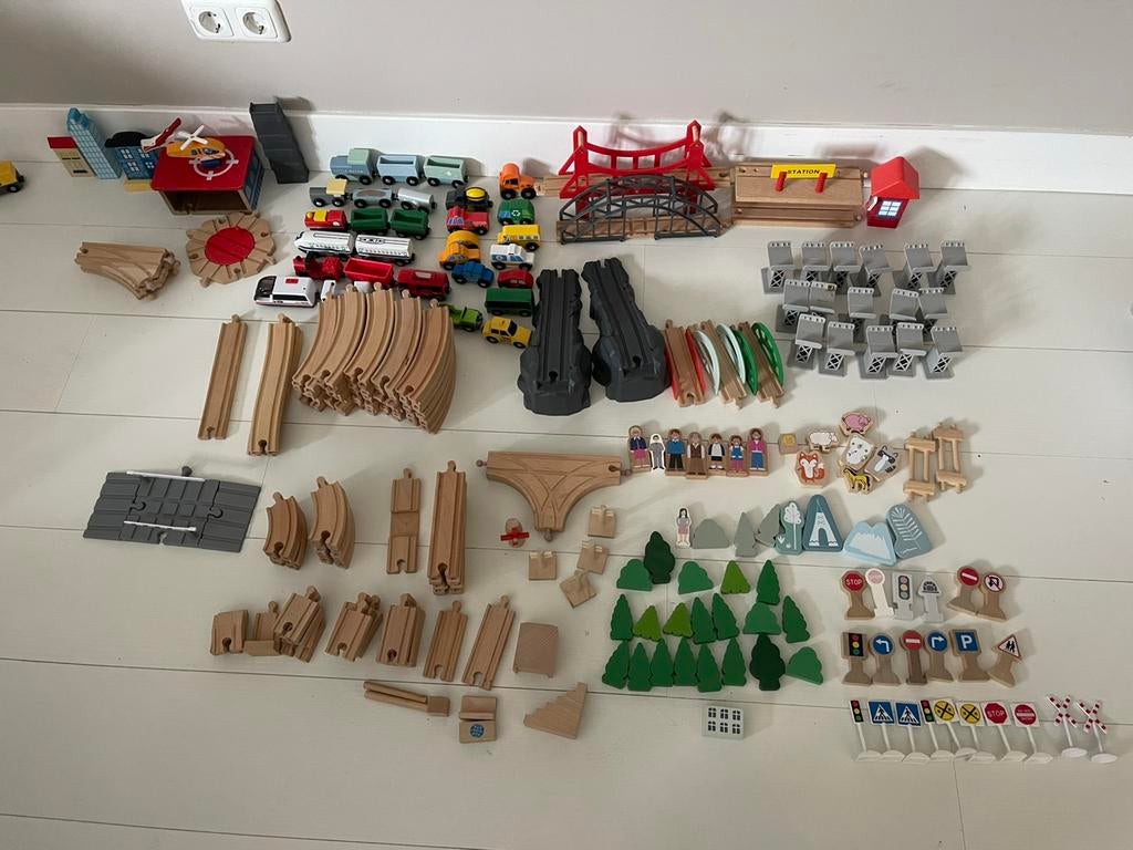 Little Dutch/Bandits&Angels/Ikea 230 stuks Houten treinbaan, Kinderen en Baby's, Speelgoed | Houten speelgoed, Ophalen of Verzenden