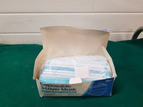 Mondkapjes 3 lagen,ongeveer 50 stuks, Ophalen of Verzenden, 'T Olde Gre-j, Info@toldegrej.nl, Endepoelstraat 20f Didam