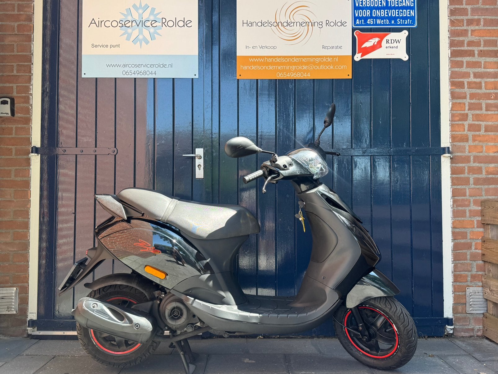 Piaggio Zip SP 2000  25km/h, Fietsen en Brommers, Scooters | Piaggio, Ophalen, Gebruikt, ., Zip