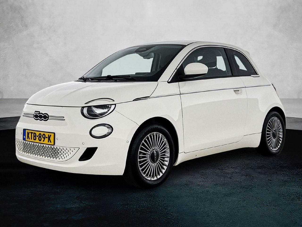 Fiat 500E Icon 42 kWh 118pk Automaat | Apple Carplay/Android, Auto's, Automaat, Gebruikt, 118 pk, 4 stoelen