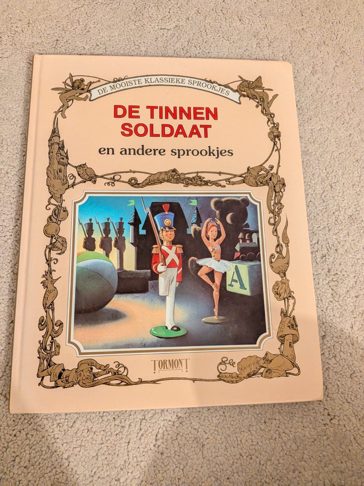 Klassieke Sprookjesboek - Tormont, Ophalen of Verzenden, Gelezen, Onbekend