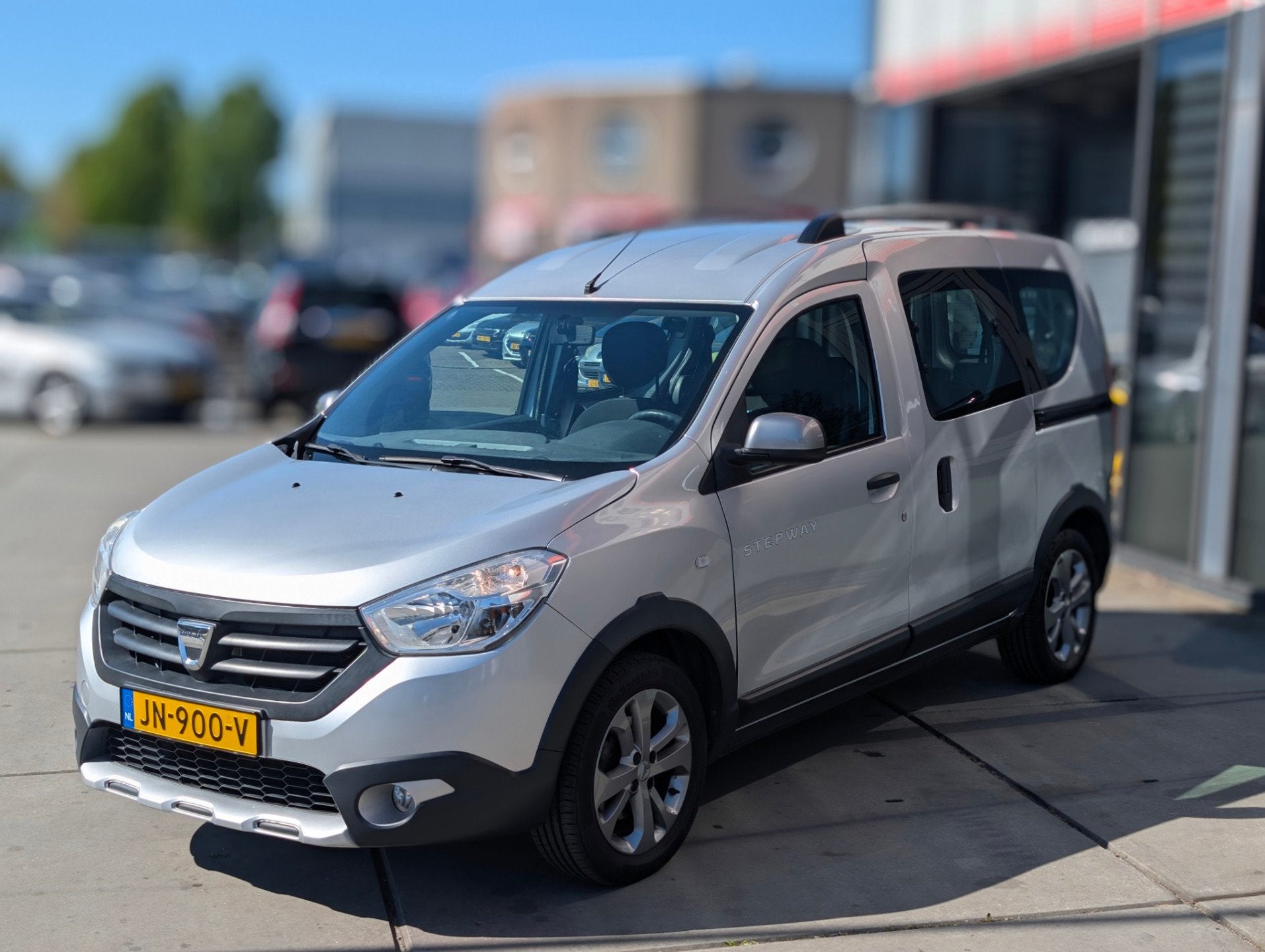 Dacia Dokker 1.2 TCe S&S Stepway - Airco - Pdc - Cruise -, Auto's, Voorwielaandrijving, Stof, Gebruikt, 4 cilinders