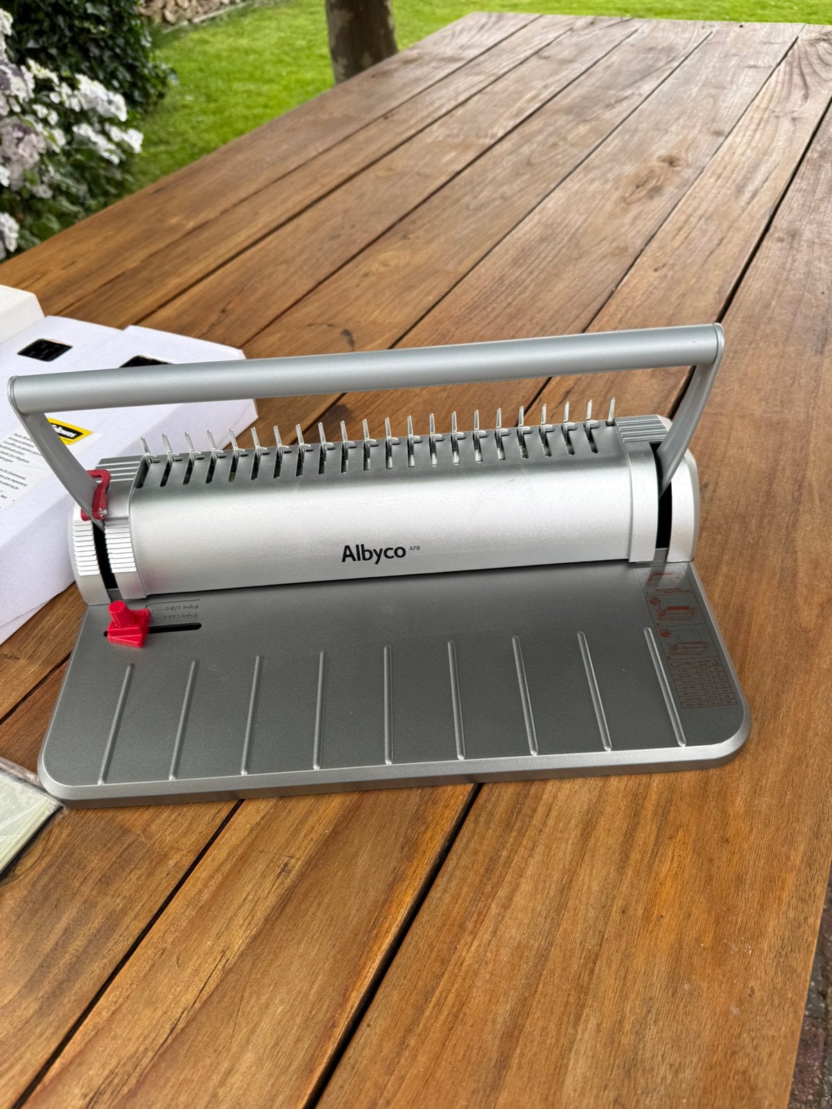Albyco inbindmachine met Fellowes bindruggen en covers, Ophalen of Verzenden, Zo goed als nieuw