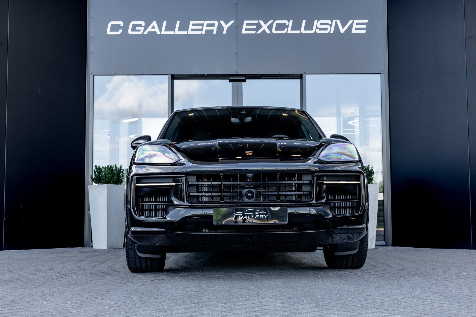 Porsche Cayenne Coupé 3.0 E-Hybrid Black Edition - Originee, Automaat, Gebruikt, 2995 cc, 4 stoelen