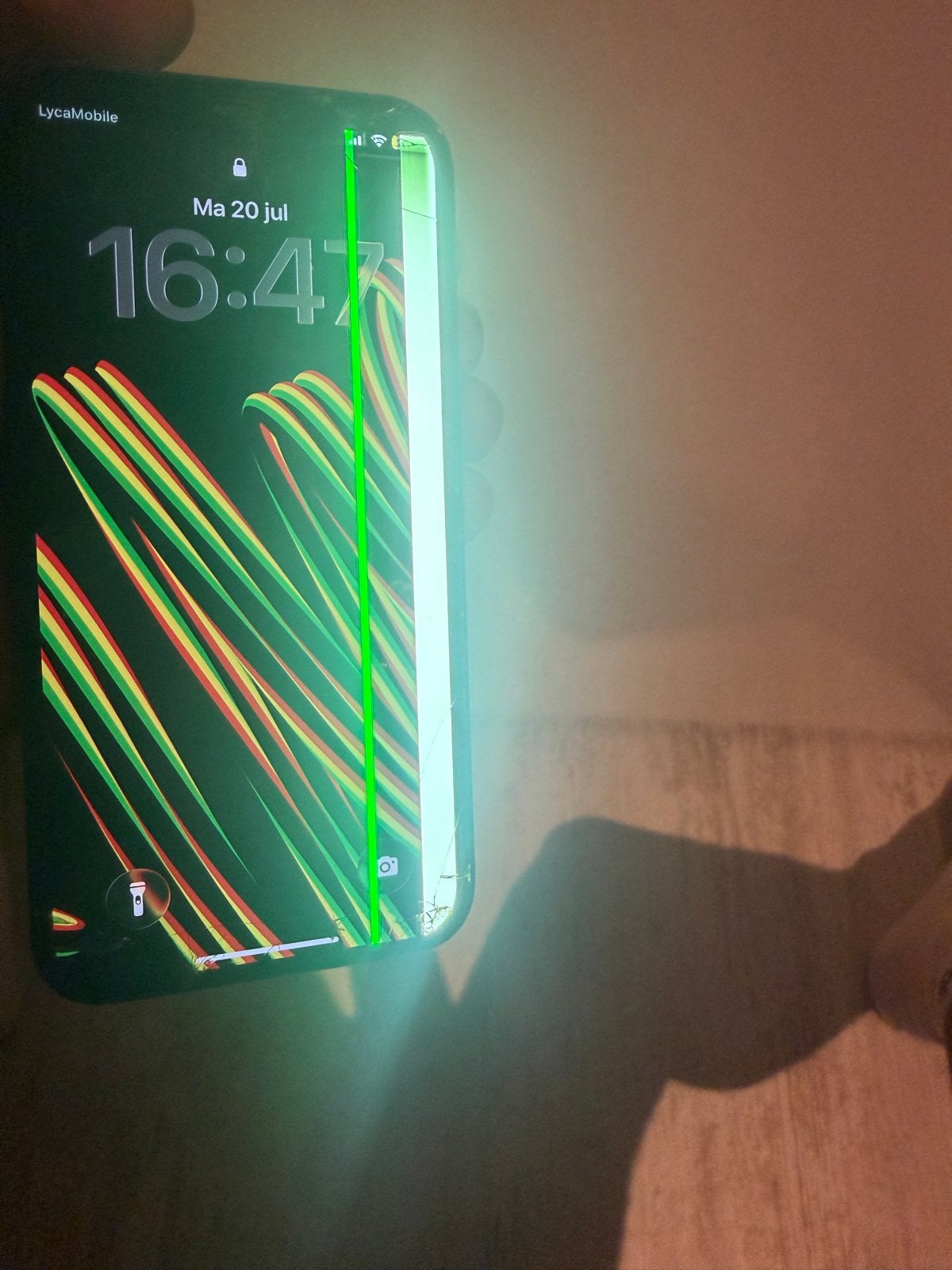 iPhone 12 Pro Max - Gebarsten scherm en achterkant, Telecommunicatie, Mobiele telefoons | Apple iPhone, Zwart, Zonder simlock