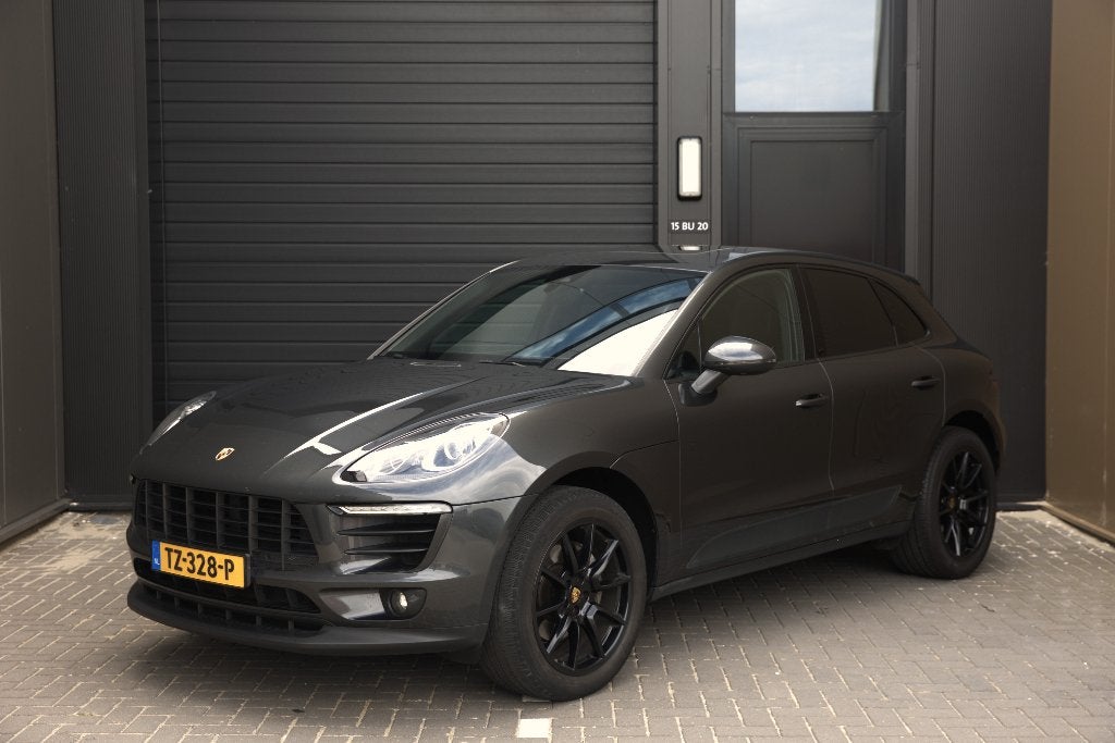 Porsche Macan 2.0 PDK 4WD 2018 | Apple carplay | Pano | Bose, Auto's, Porsche, Zwart, 4 cilinders, Vierwielaandrijving, Particulier