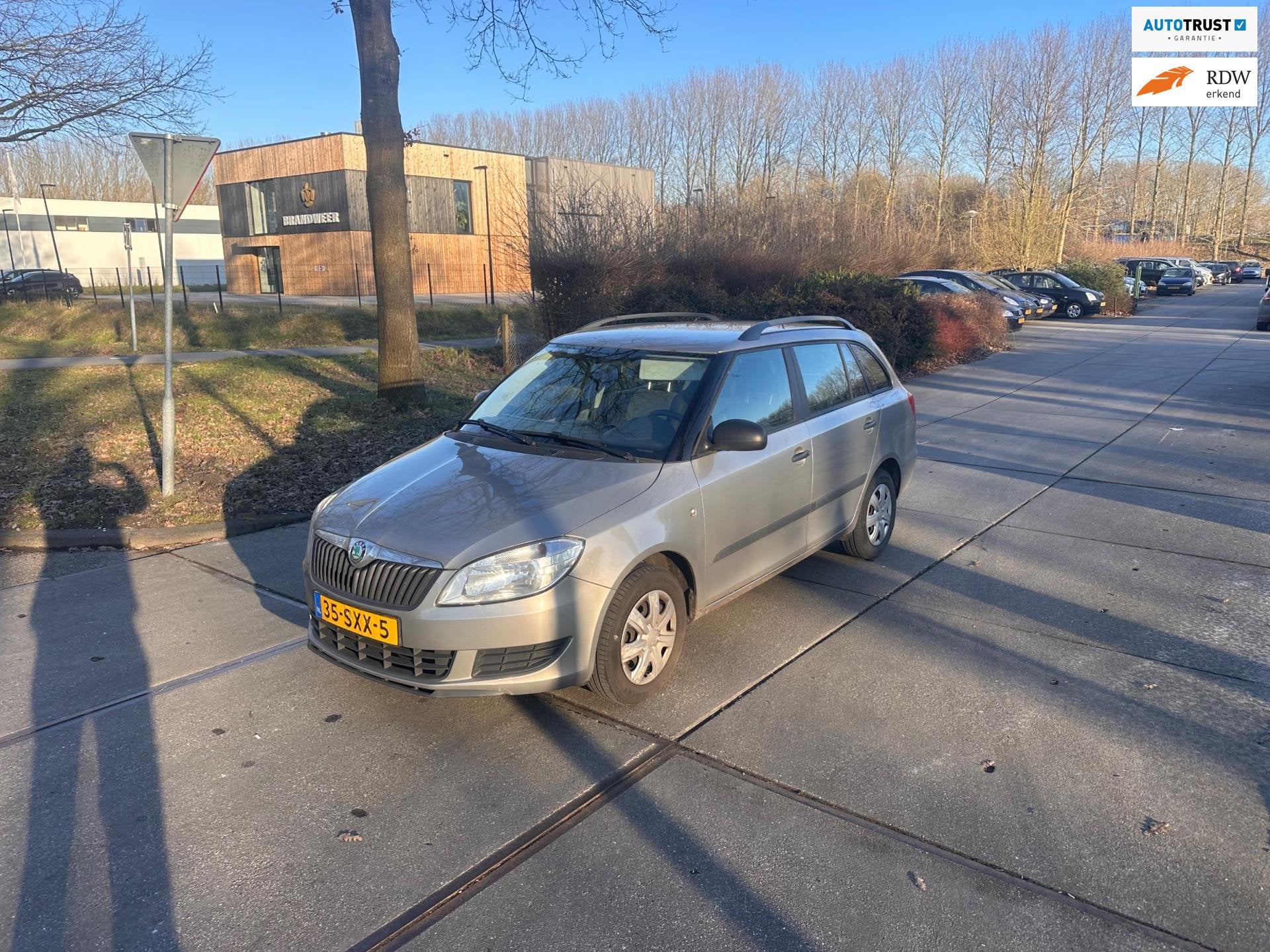 Skoda Fabia Combi 1.2 Comfort Airco.Airco, Voorwielaandrijving, 60 pk, 1198 cc, Beige