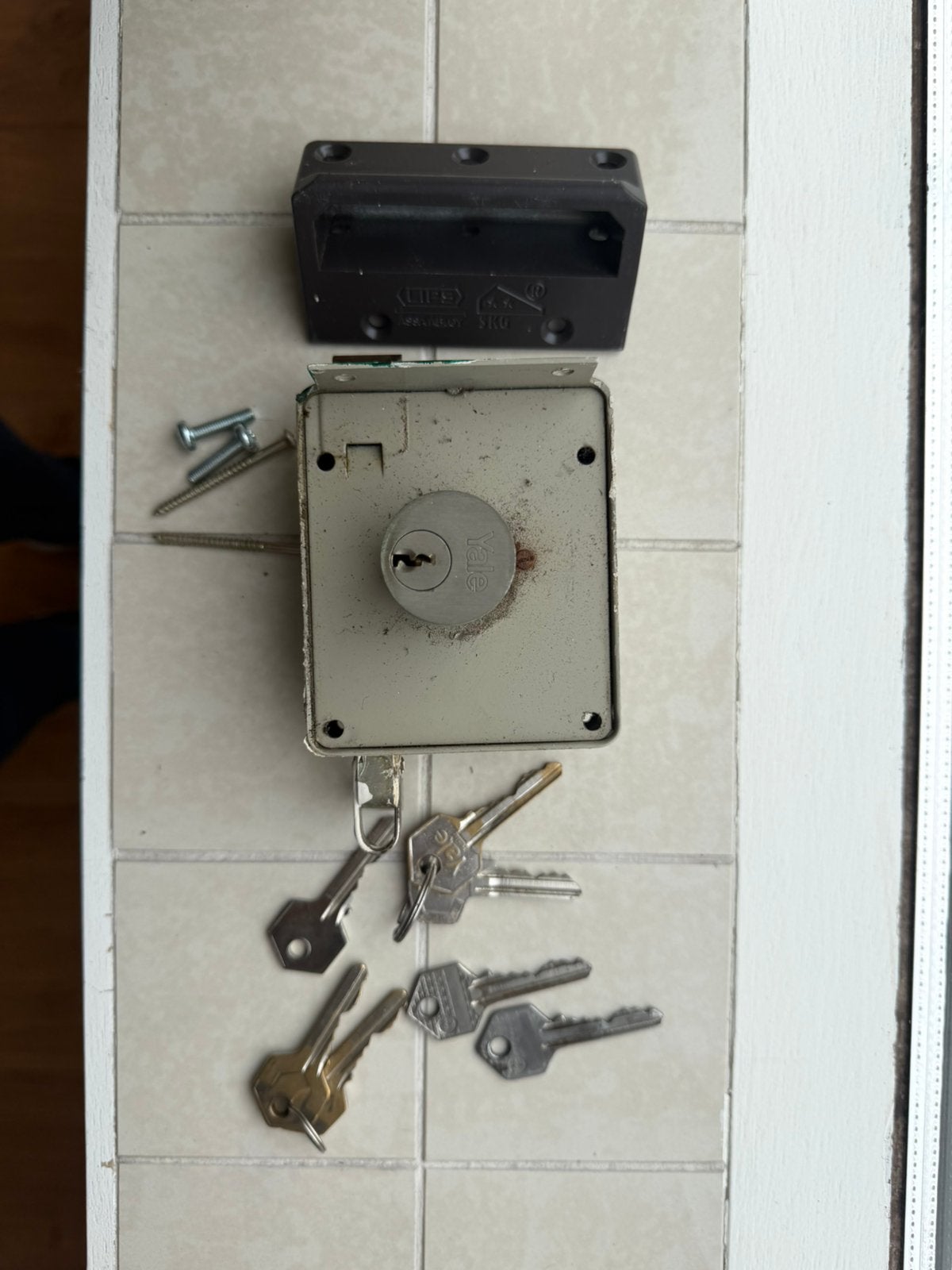 Yale oplegslot links, Ophalen of Verzenden, Gebruikt, Slot