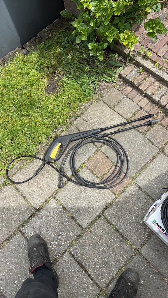 Kärcher slang handvat en vuilvrees gewone spuit, Ophalen of Verzenden, Gebruikt, Elektrisch
