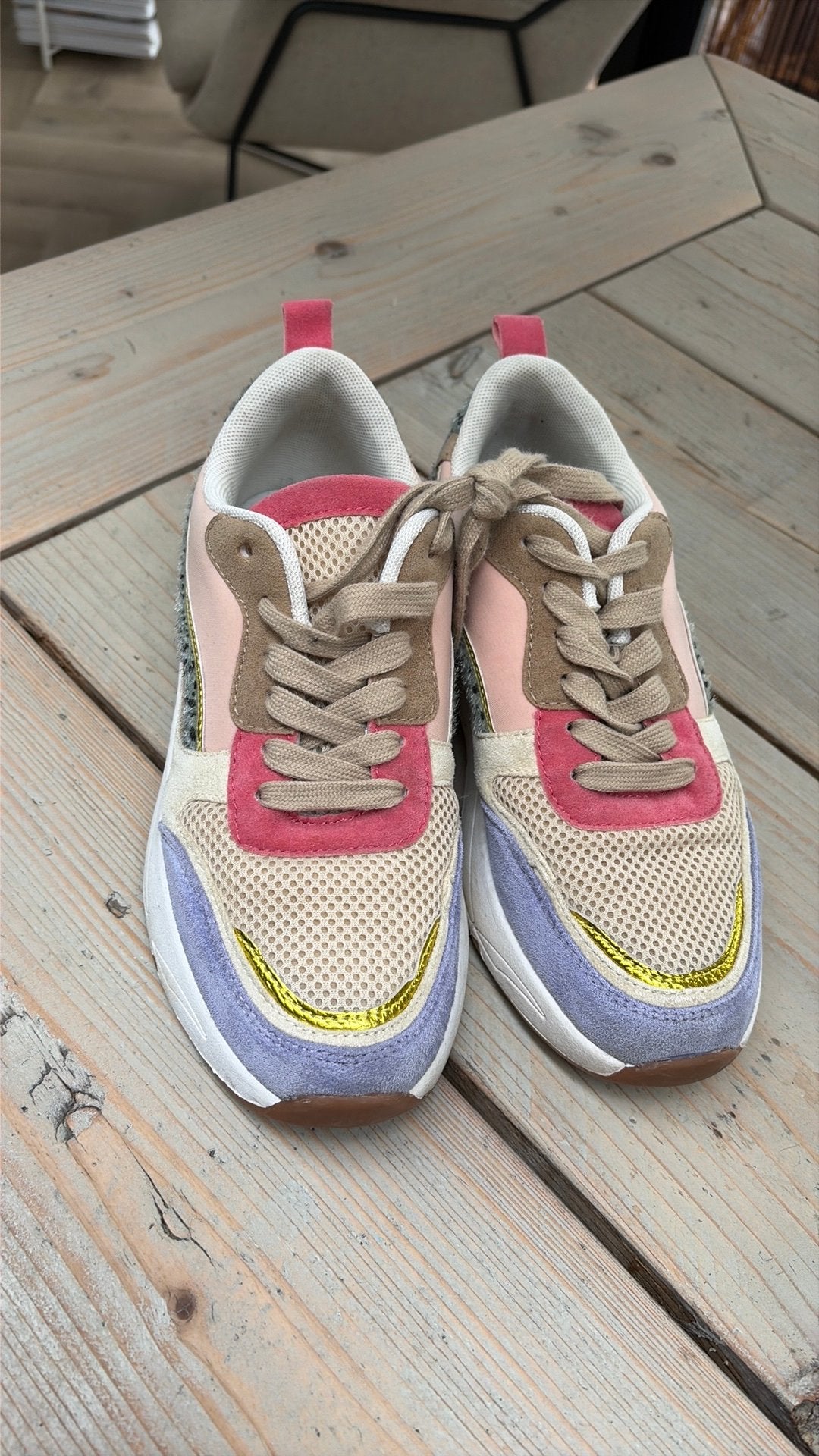 GRATIS ophalen maat 38 In uitstekende staat., Ophalen, Zo goed als nieuw, Sneakers of Gympen