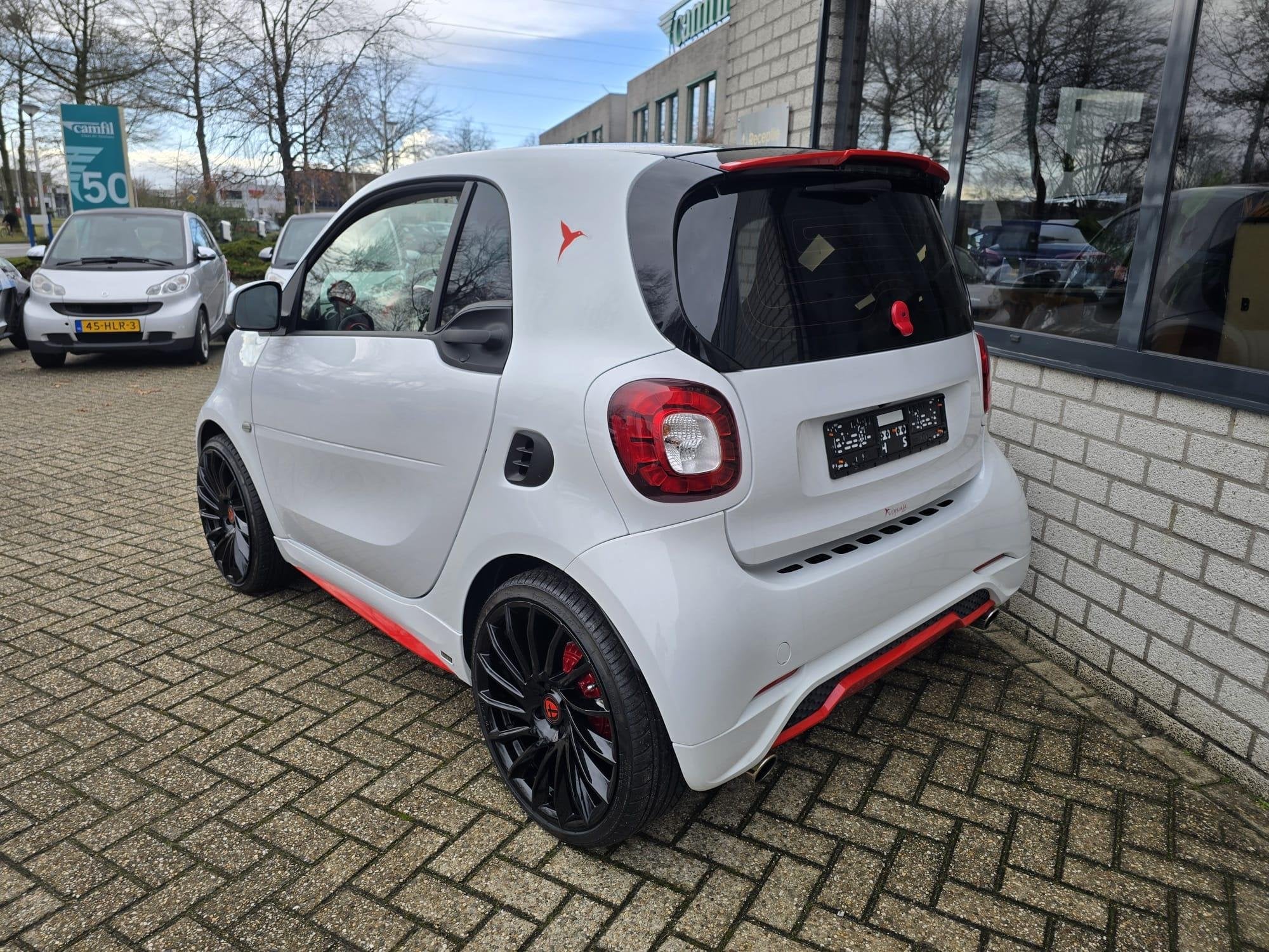smart Fortwo BRABUS Tailormade USHUAIA, Auto's, Automaat, 898 cc, Achterwielaandrijving, Gebruikt