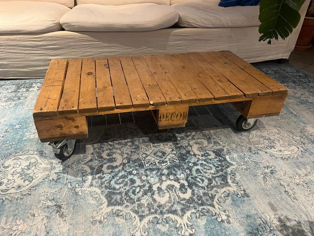 (salon) palettafel op wielen, Huis en Inrichting, Tafels | Salontafels, Ophalen, Gebruikt, 100 tot 150 cm, 50 tot 100 cm