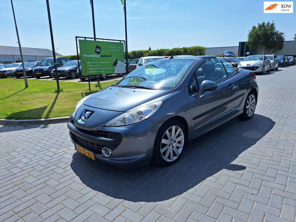 Peugeot 207 CC 1.6-16V T Sport / Nette auto / APK juni 2026, Auto's, Peugeot, Voorwielaandrijving, Gebruikt, 4 cilinders, 4 stoelen