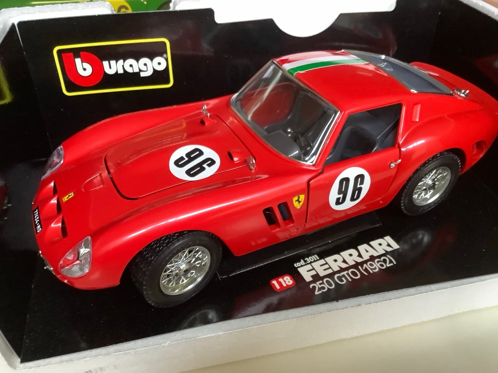 Bburago Ferrari 250 GTO (1962) schaalmodel - Nieuw in OVP, Hobby en Vrije tijd, Modelauto's | 1:18, Ophalen of Verzenden, Nieuw