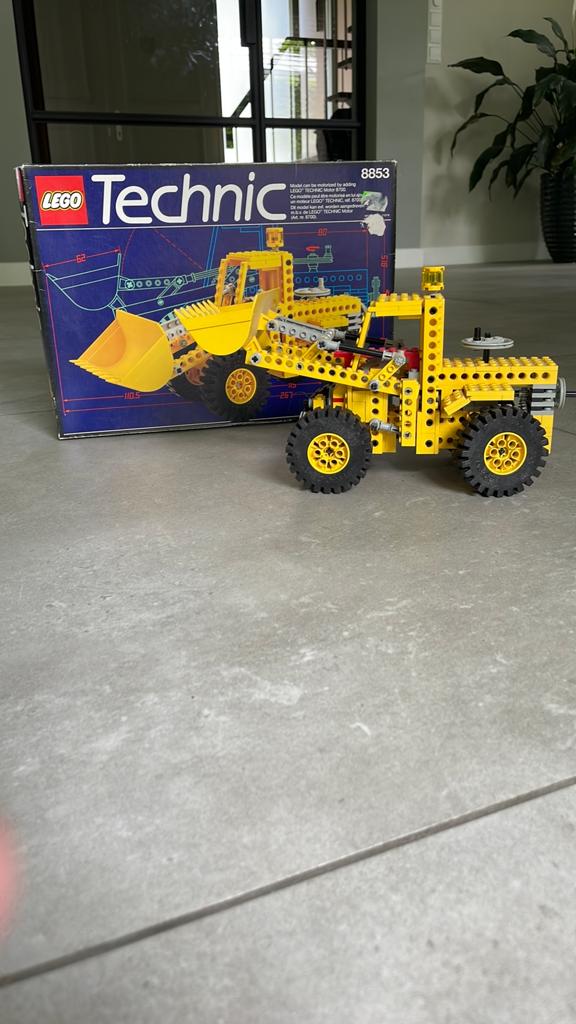 Oude complete set van lego technic nr 8853, Kinderen en Baby's, Speelgoed | Duplo en Lego, Lego, Ophalen of Verzenden, Zo goed als nieuw