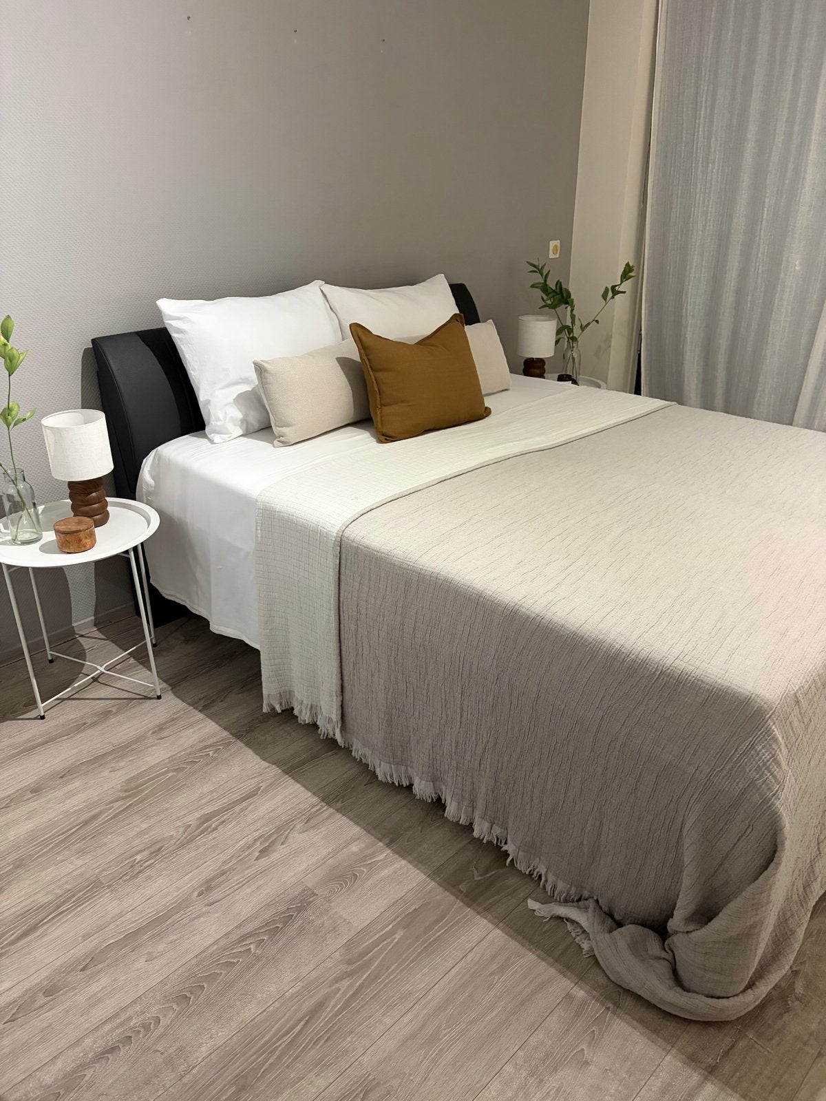 Luxe 160x200 bed met elektrisch verstelbare lattenbodem, Huis en Inrichting, Slaapkamer | Bedden, Ophalen, Verstelbaar, Zwart