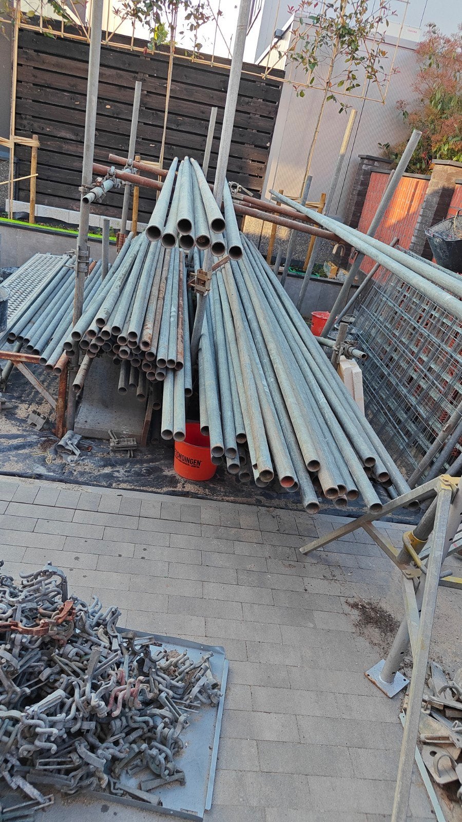Steigerbuis steiger buis buizen steigerpijpen pijpen, Ophalen